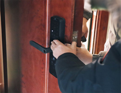 崇明24小时上门开锁公司